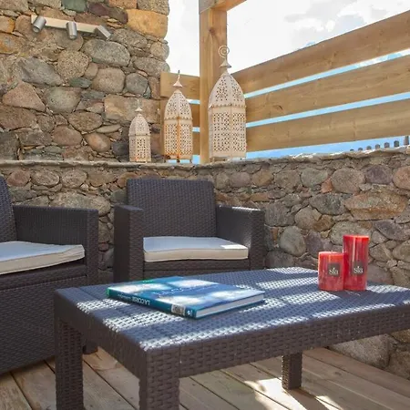 Holiday home Le Ella Entre Mer Et Montagne *