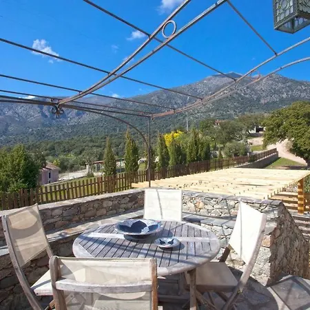 Holiday home Le Ella Entre Mer Et Montagne